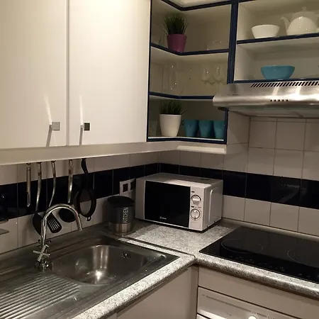 Yucca Park Apartment